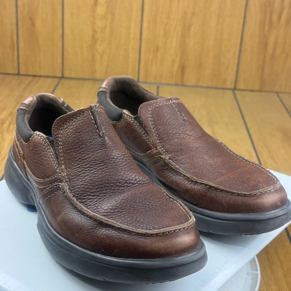 Clarks Bradley Free Tan Tumbled Leather Slip On Loafers Mens 10.5 M Brown